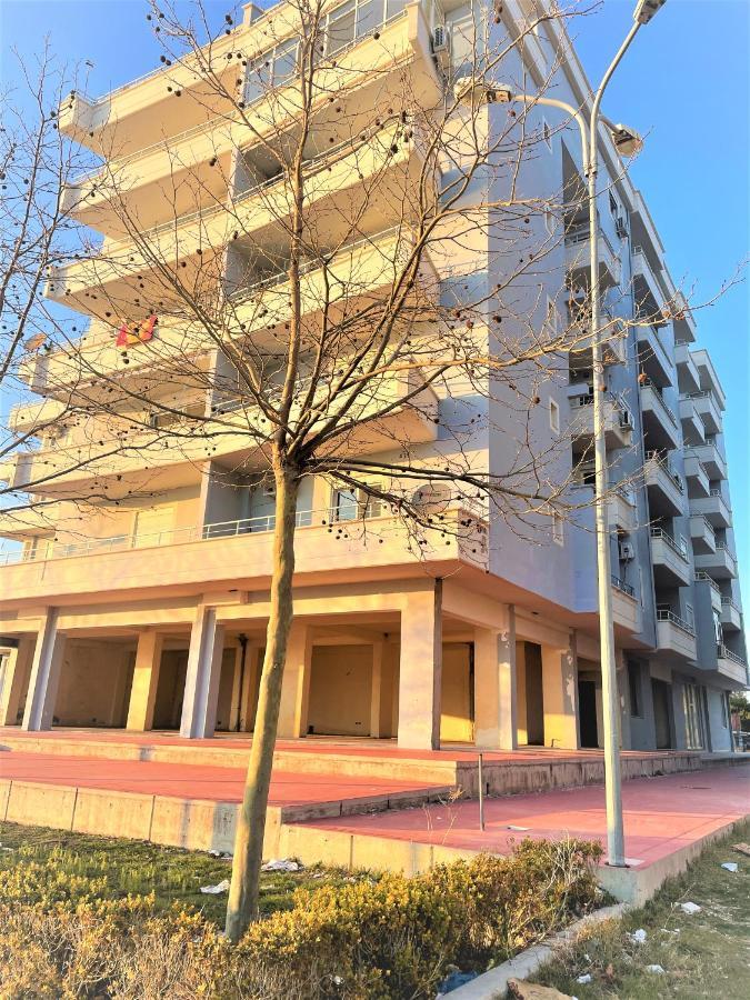 Sky & Sea Viewing Apartment Vlorë 外观 照片