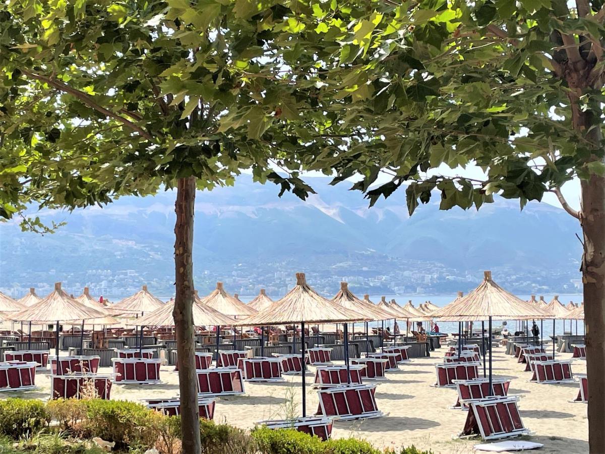 Sky & Sea Viewing Apartment Vlorë 外观 照片