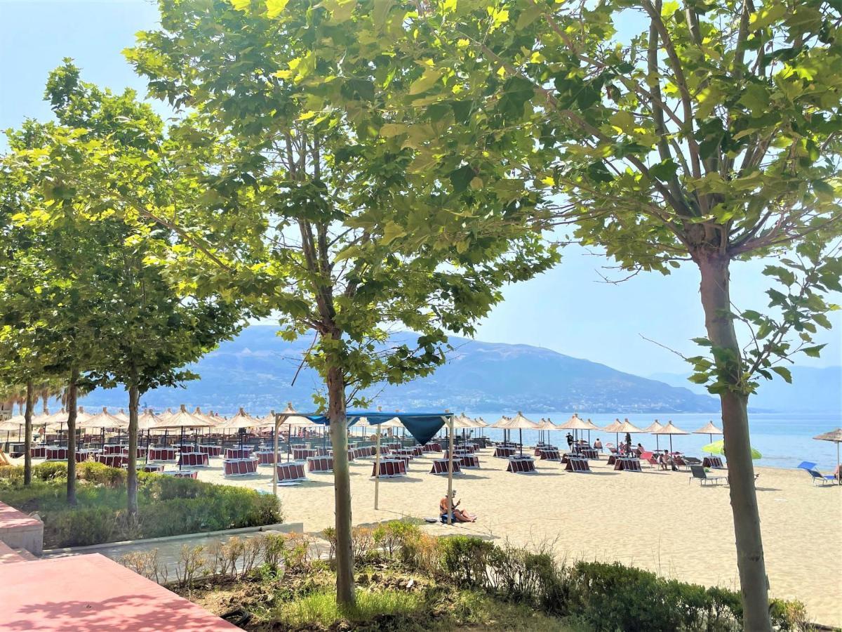 Sky & Sea Viewing Apartment Vlorë 外观 照片
