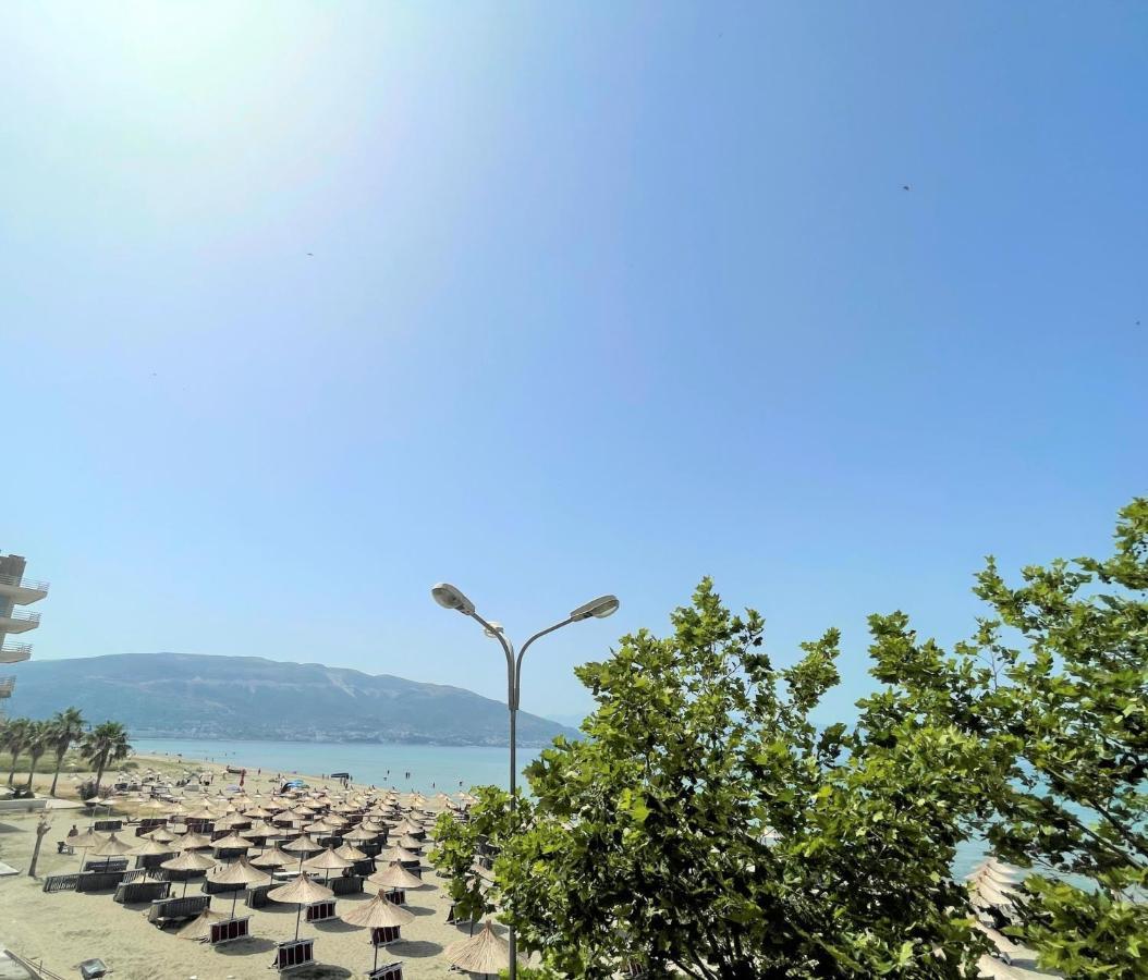 Sky & Sea Viewing Apartment Vlorë 外观 照片