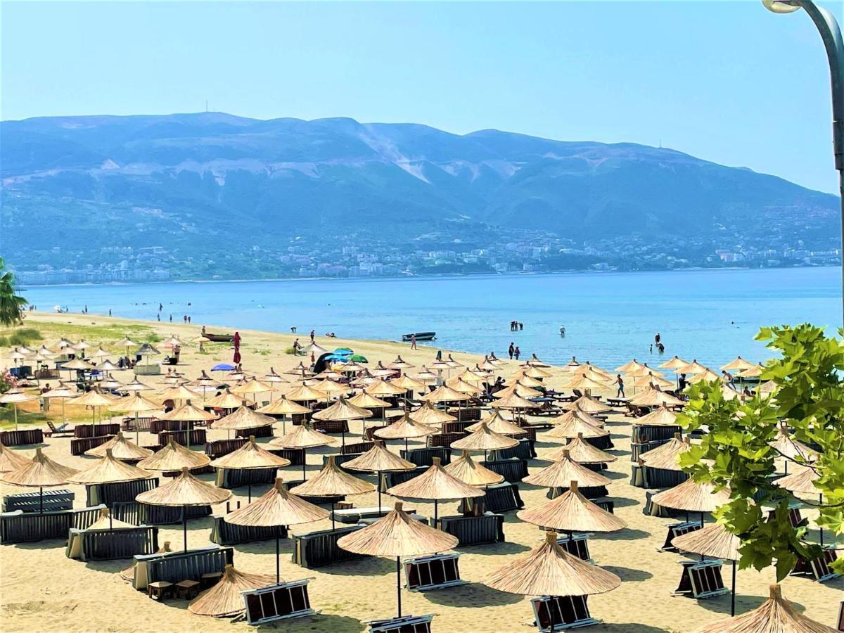 Sky & Sea Viewing Apartment Vlorë 外观 照片