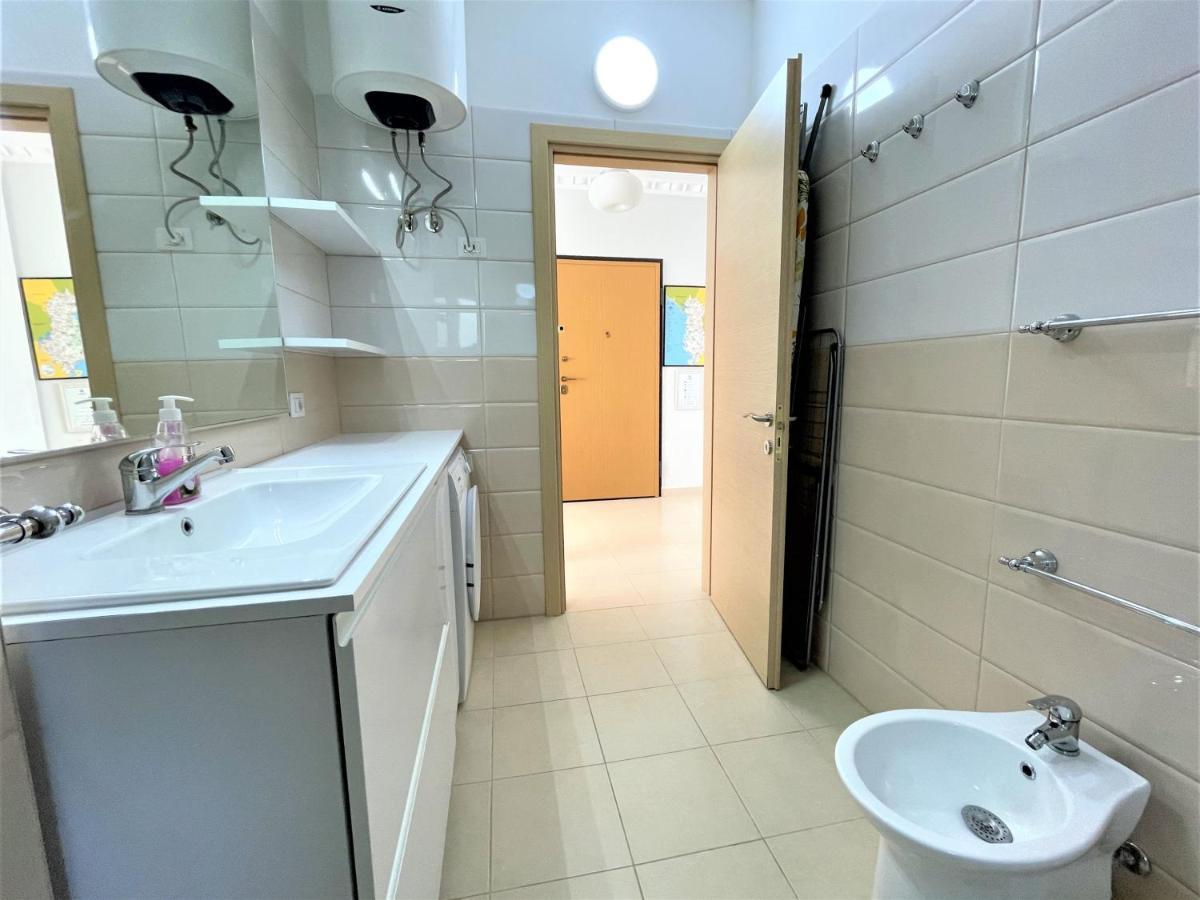 Sky & Sea Viewing Apartment Vlorë 外观 照片