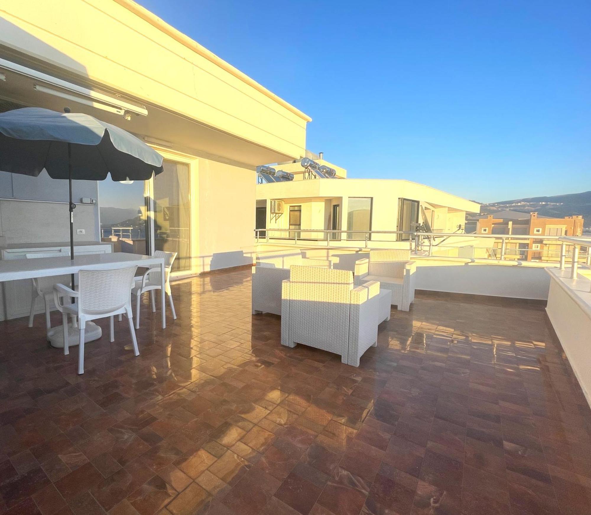 Sky & Sea Viewing Apartment Vlorë 外观 照片